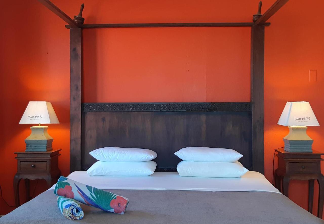 Wonders Boutique Hotel Oranjestad Exteriör bild