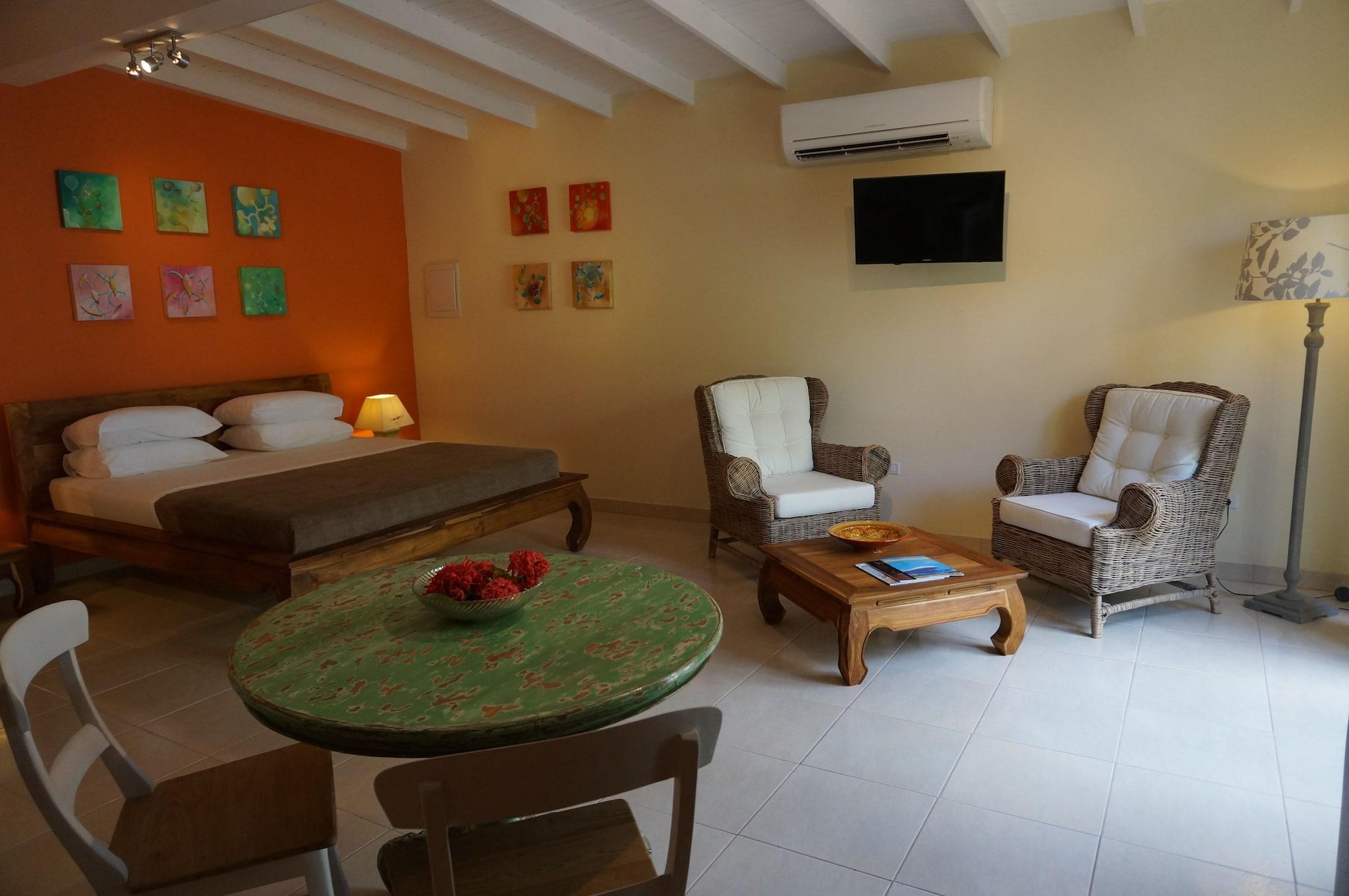 Wonders Boutique Hotel Oranjestad Exteriör bild